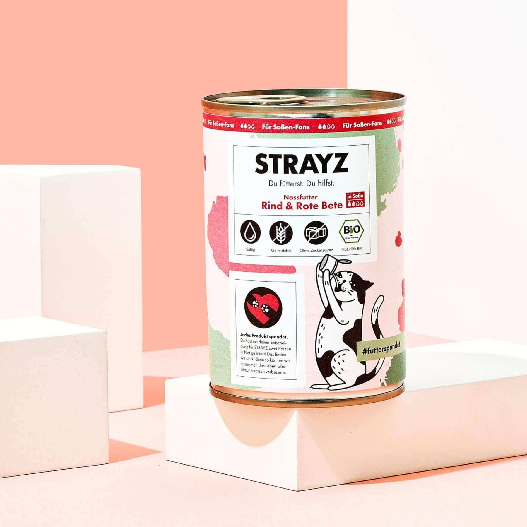 Bio Nassfutter in Soße für Katzen. Hoher Fleischanteil, Kein Zucker, Kein Getreide, Keine Bindemittel. Sorte Rind & Rote Bete. Konsistenz: Feines Ragout in Soße. 400g Dose