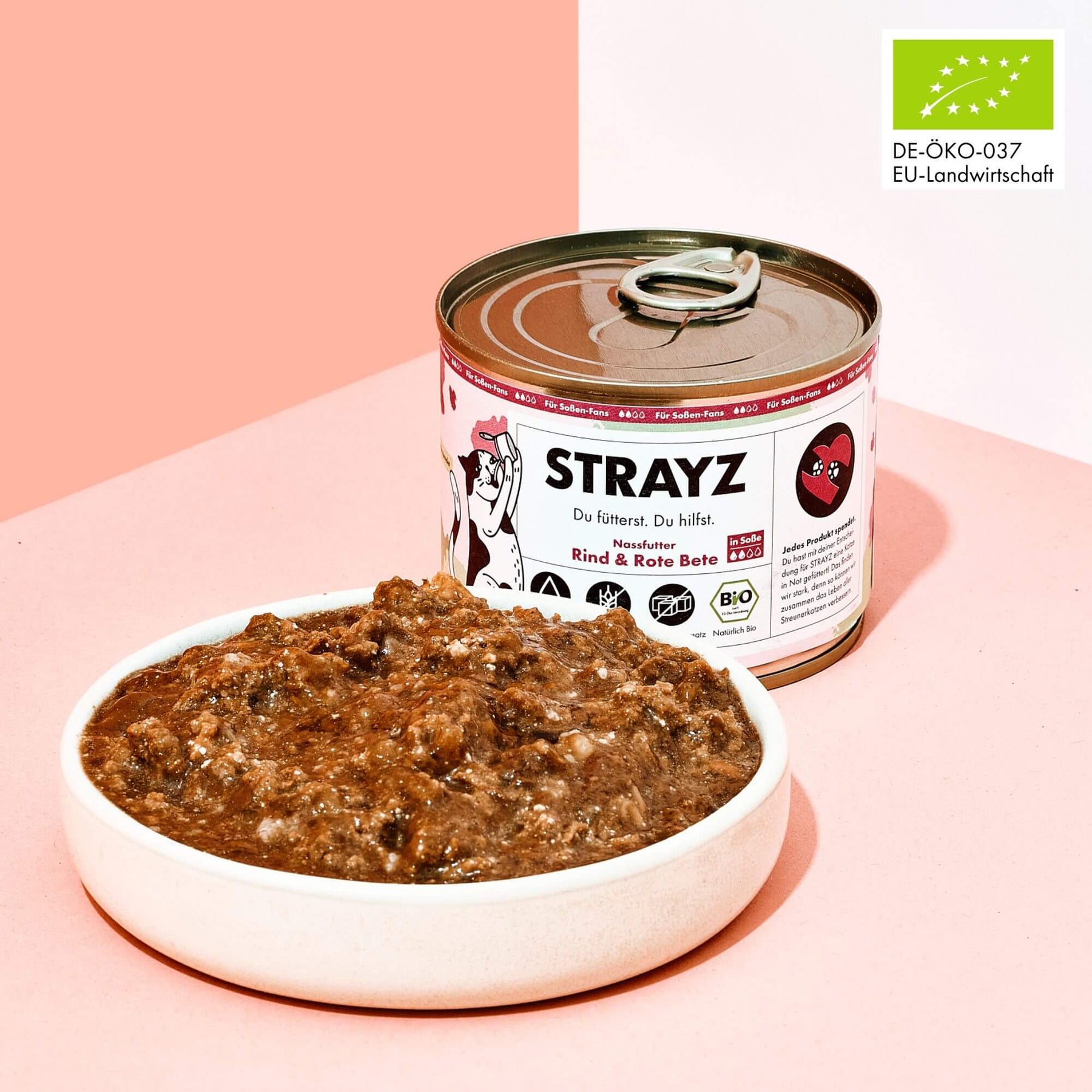 Bio Nassfutter in Soße für Katzen. Hoher Fleischanteil, Kein Zucker, Kein Getreide, Keine Bindemittel. Sorte Rind & Rote Bete. Konsistenz: Feines Ragout in Soße.