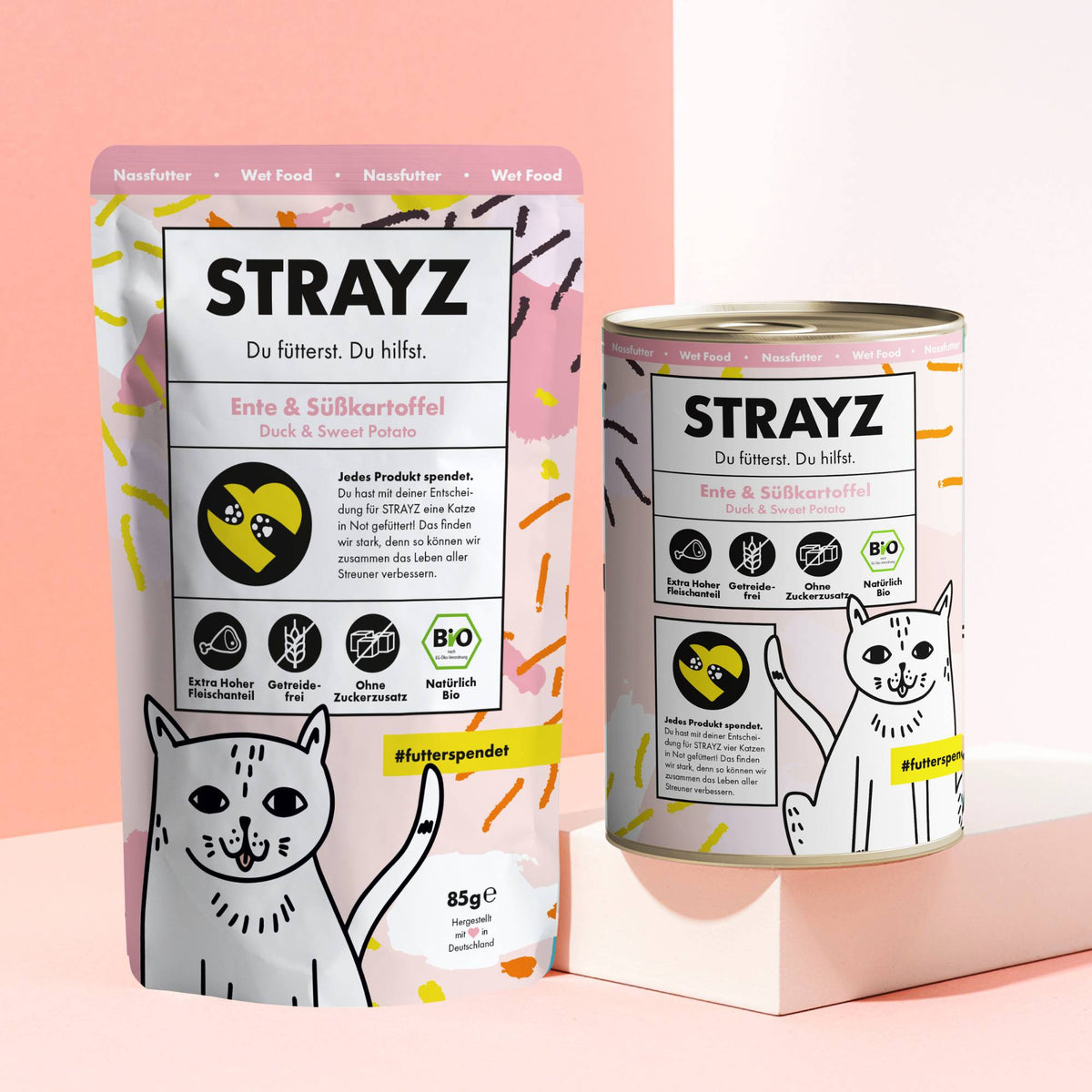 STRAYZ Bio Katzenfutter Ente & Süßkartoffel im 85g Beutel und 400g Dose.