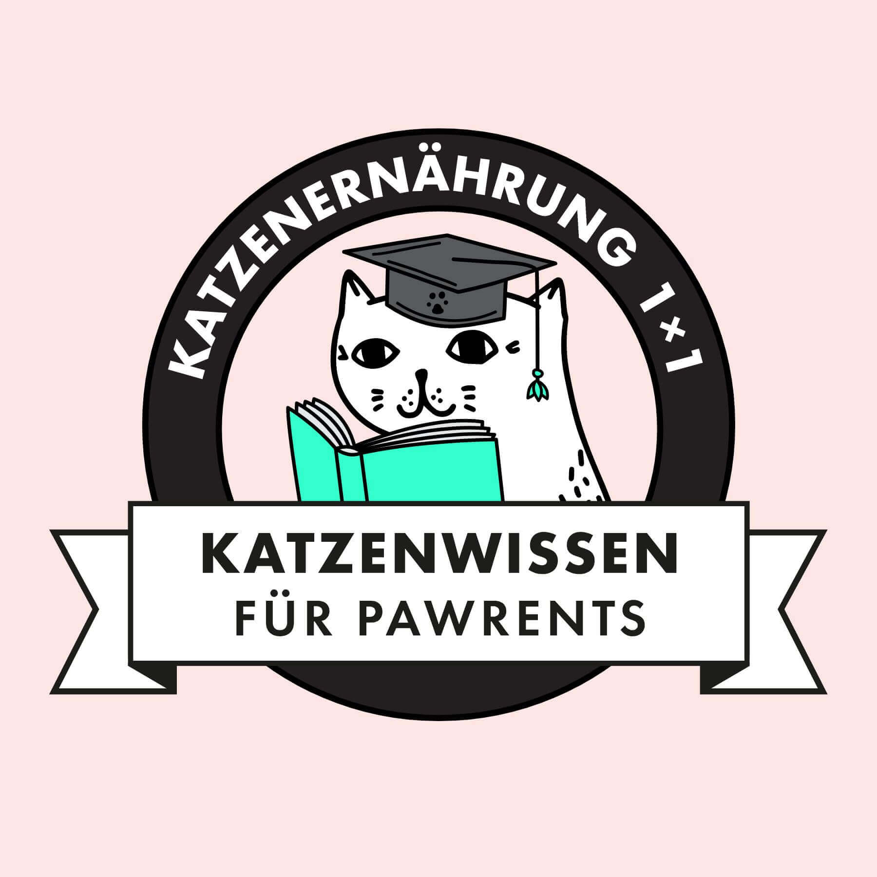 Dieses Logo für unseren kostenlosen Kurs Katzenernährung 1x1 zeigt eine Katze mit akademischem Hut, die ein Buch liest. Der Kurs vermittelt Katzenwissen für Tierbesitzer*innen.