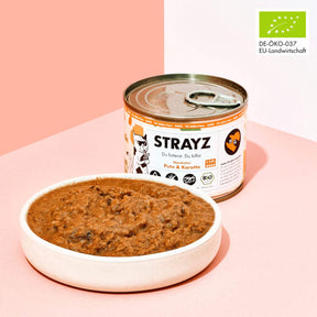 Bio Nassfutter in Soße für Katzen. Hoher Fleischanteil, Kein Zucker, Kein Getreide, Keine Bindemittel. Sorte Huhn & Pastinake. Konsistenz: Feines Ragout in Soße.