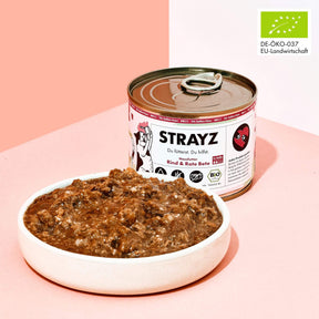 Bio Nassfutter in Soße für Katzen. Hoher Fleischanteil, Kein Zucker, Kein Getreide, Keine Bindemittel. Sorte Rind & Rote Bete. Konsistenz: Feines Ragout in Soße.