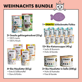 Bio Katzenfutter & Bio Katzensnacks von STRAYZ in einem weihnachtlichen Paket. 1x Lachs Snack, 1x Hirsch Snack, 6x Suppe Lachs, 6x Suppe Huhn, 1x Nassfutter in Soße Huhn, 1x Nassfutter in Soße Pute, 1x Nassfutter Ente & Süßkartoffel, 1x Nassfutter Gans & Kürbis