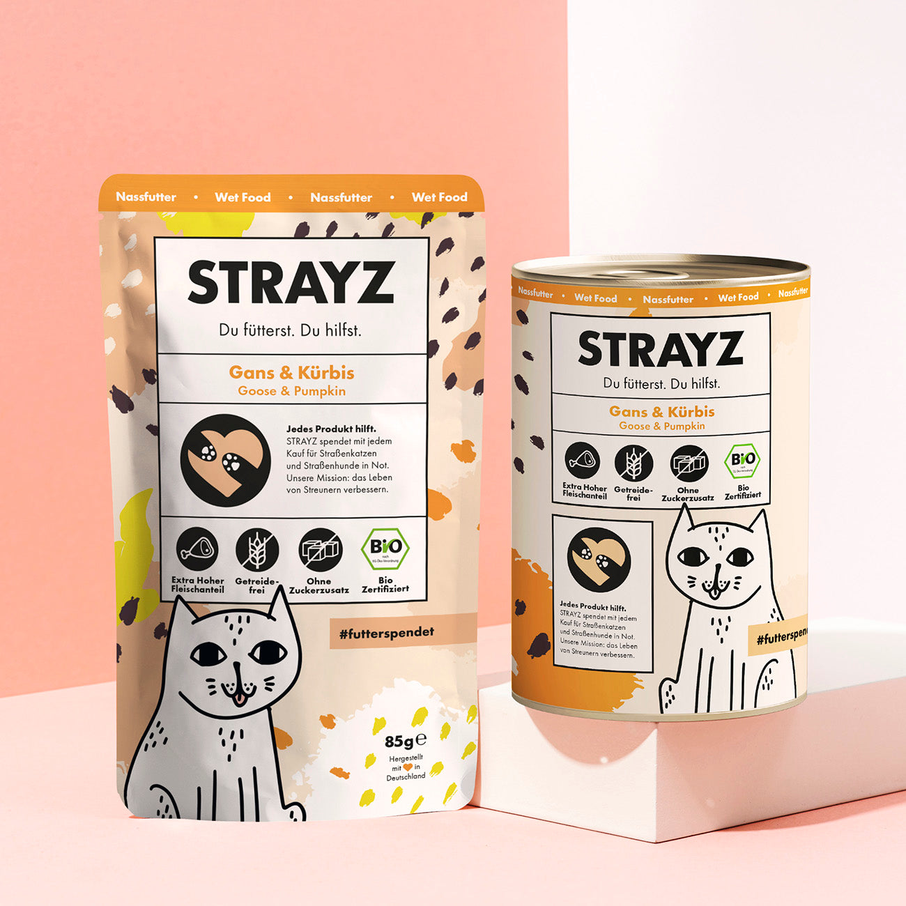STRAYZ Bio Katzenfutter Gans & Kürbis im 85g Beutel und 400g Dose.